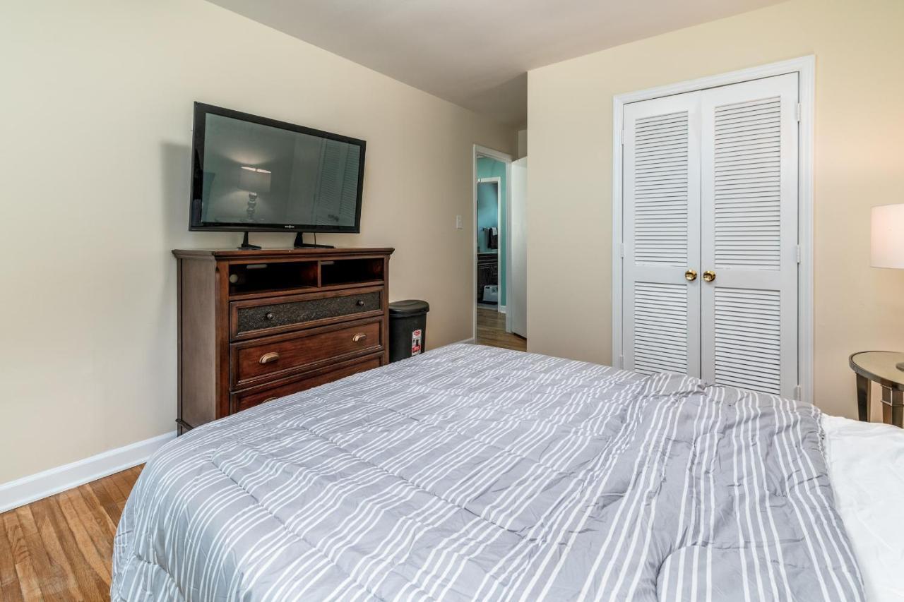 Centrally Located Spacious Abode Charlotte Ngoại thất bức ảnh